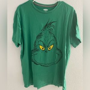 The grinch t shirt, size XL